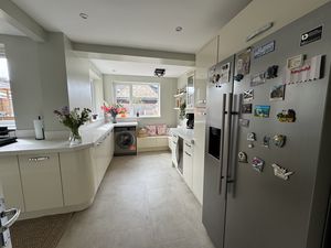 BREAKFAST AREA FROM HALL- click for photo gallery